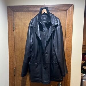 Men’s leather car coat